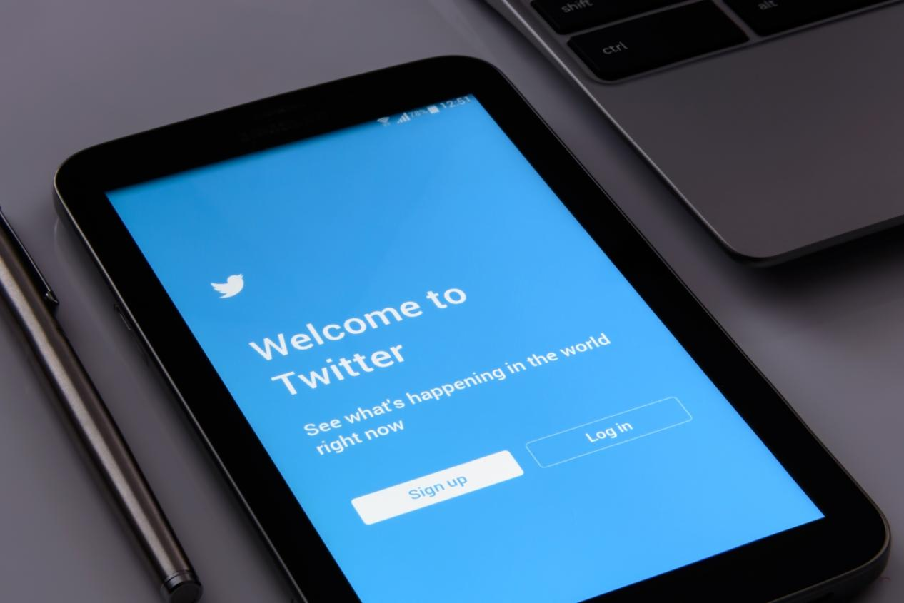 Twitter找外贸客户